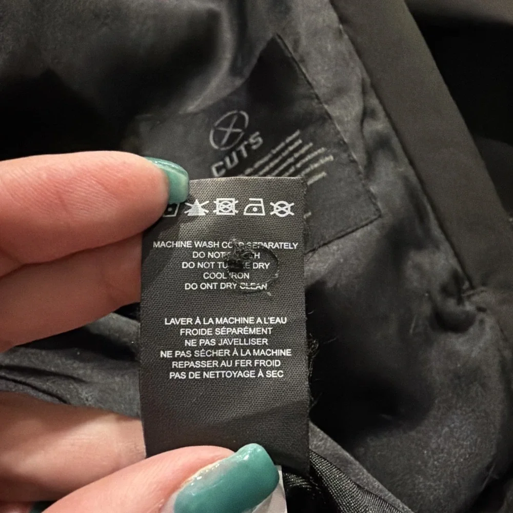 NWOT Cuts Clothing Legacy Bomber Jacket Men's Medium Solid Black $275 Retail - Picture 11 of 15